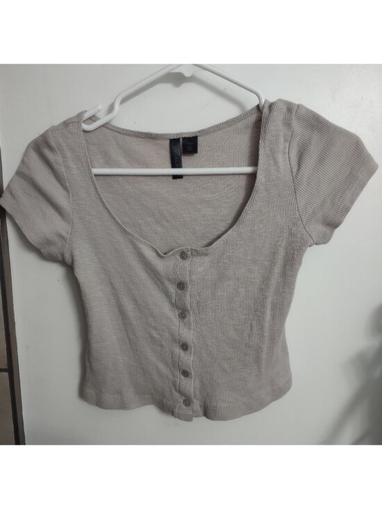 Tops - Crop Top